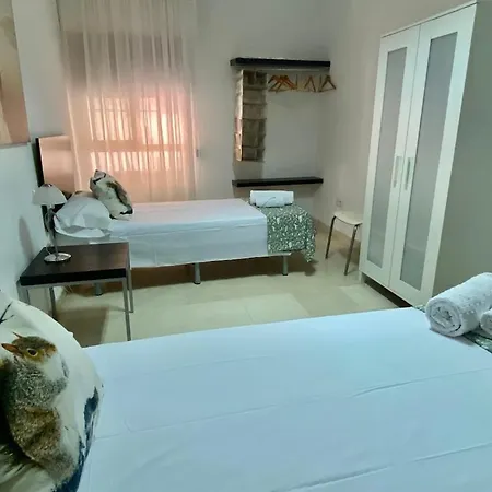 Appartement Entrenaranjos Calle Perez De Castro *