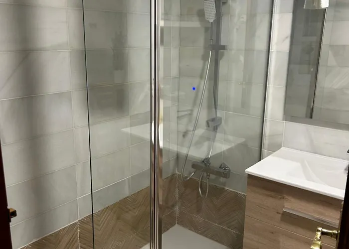 Apartmán Entrenaranjos Calle Perez De Castro Córdoba